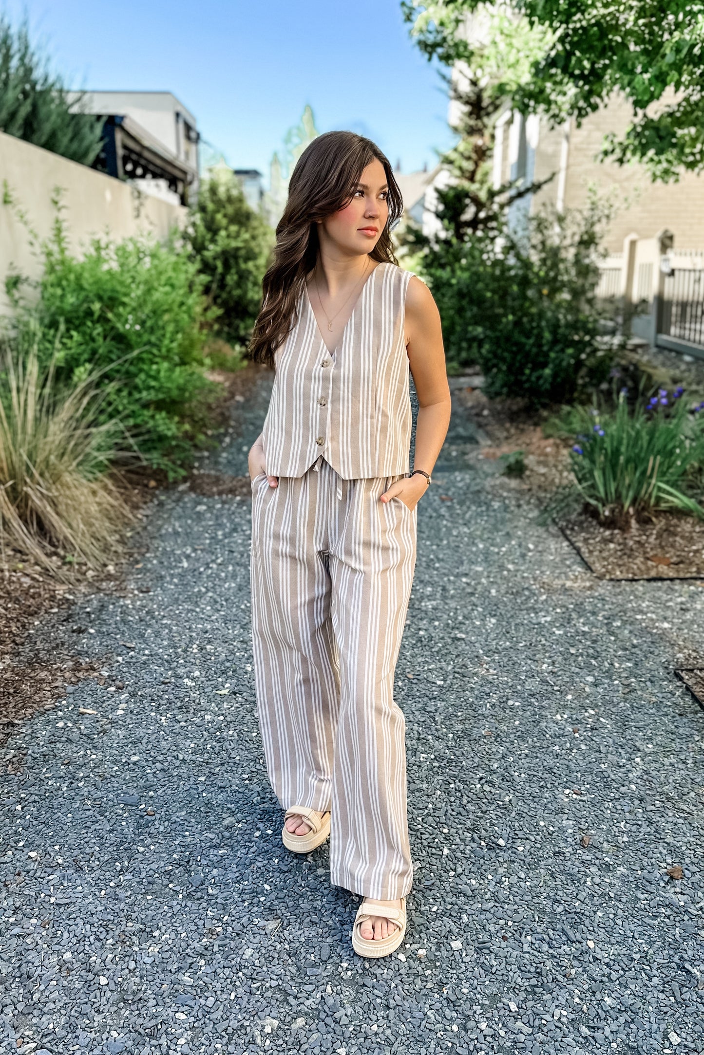 Cove Striped Set in Taupe