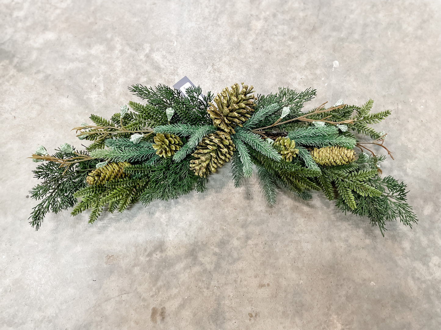 Christmas Mailbox Swag