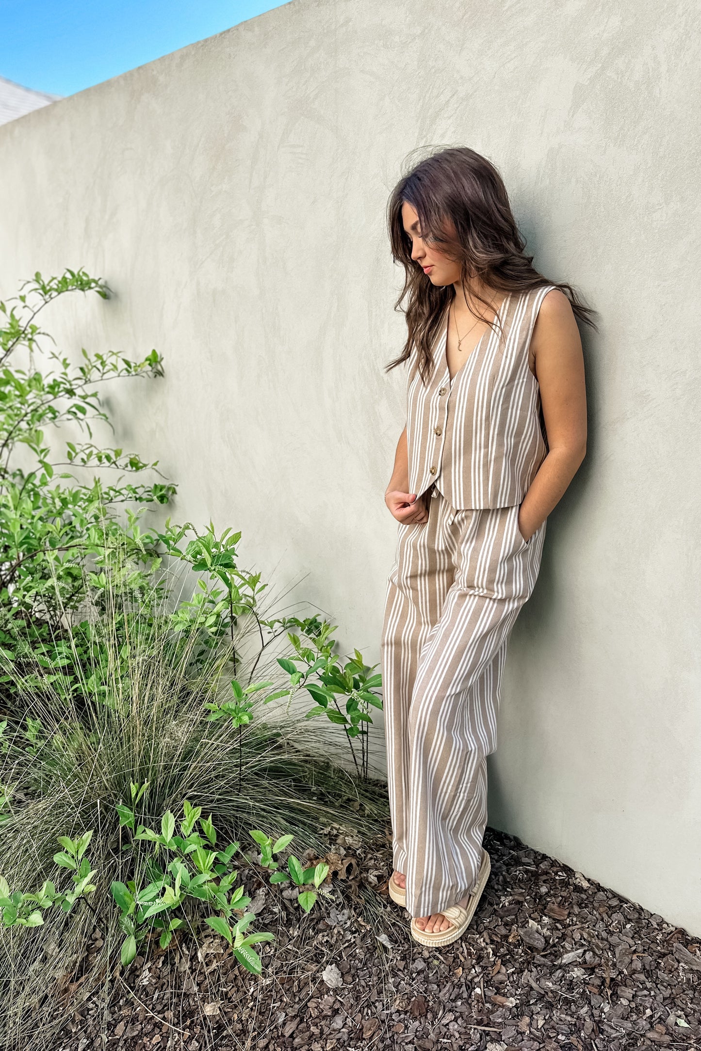 Cove Striped Set in Taupe