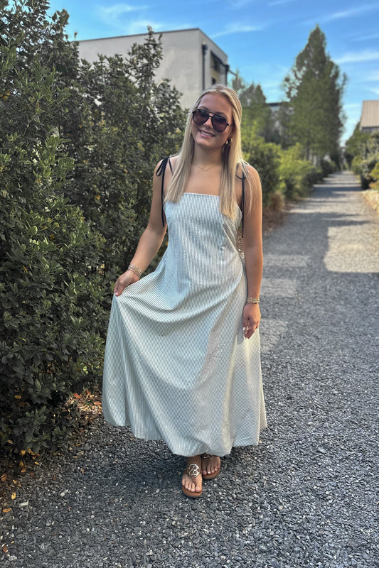 Stevie Striped Bubble Midi Dress