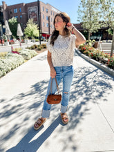 Load image into Gallery viewer, Isla Ivory Knit Short Sleeved Sweater
