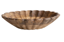 Load image into Gallery viewer, Sloan Scalloped Bowl
