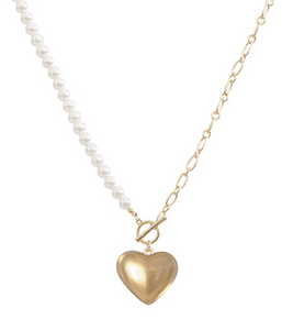 Heart Pendant Pearl Necklace