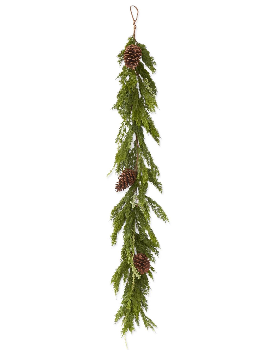 Twig Pine & Myrtle Garland