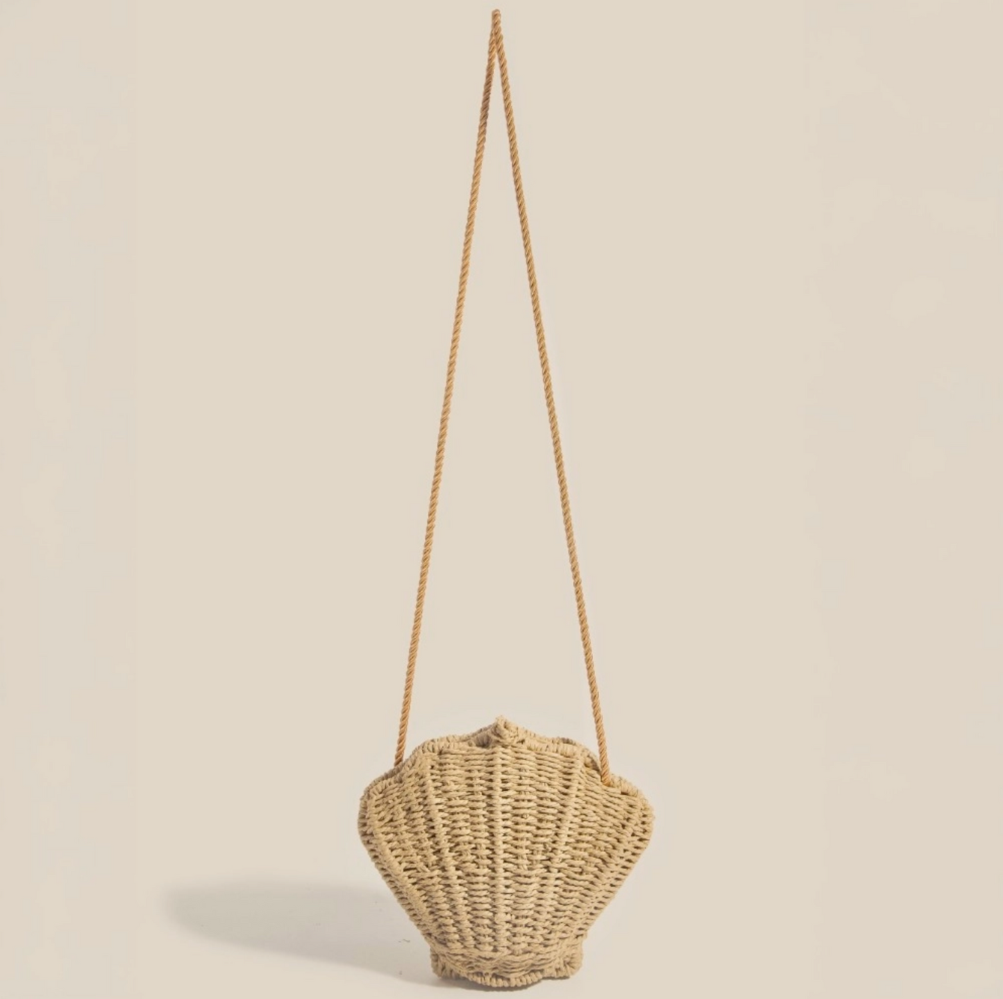 Bev Braided Seashell Bag