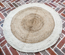Load image into Gallery viewer, Seagrass Round Rug
