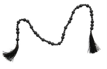 Load image into Gallery viewer, Wood Beaded Garland- Black
