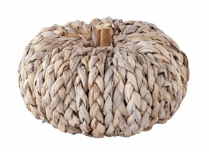 Cornhusk Pumpkins