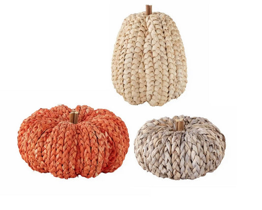 Cornhusk Pumpkins