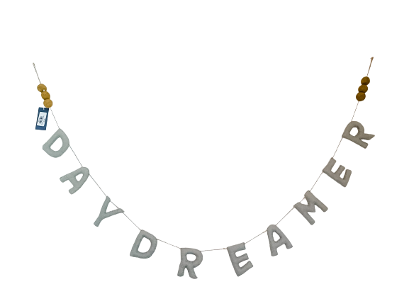 "Day Dreamer" Garland