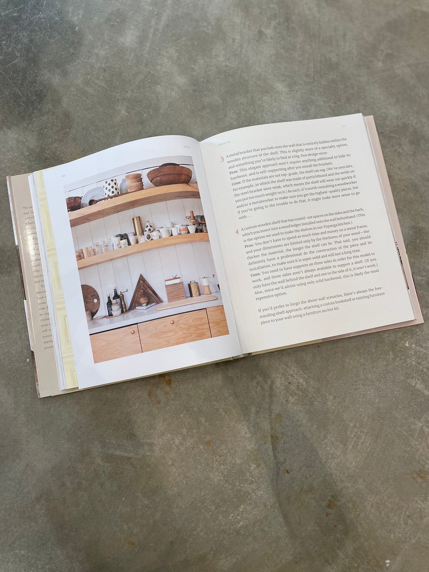 Abode: Thoughtful Living with Less (Hardcover)