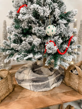 Load image into Gallery viewer, Grey Plaid Tree Skirt
